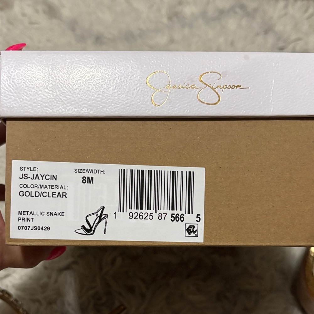 Jessica Simpson Jaycin metallic crystal embellishment strappy sandal Size 8M - Picture 17 of 17